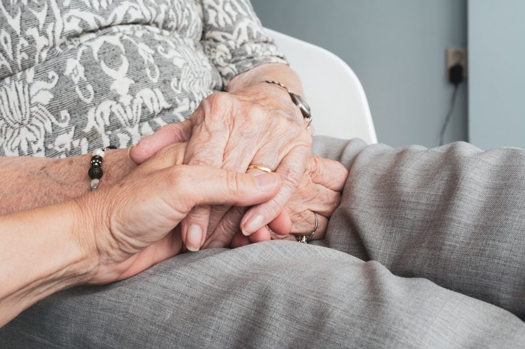 relazione nonni-nipoti psicologia