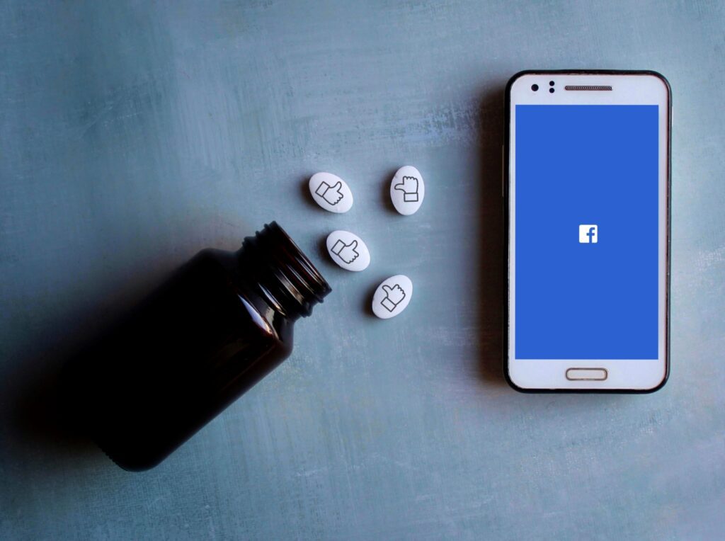 dipendenza da facebook