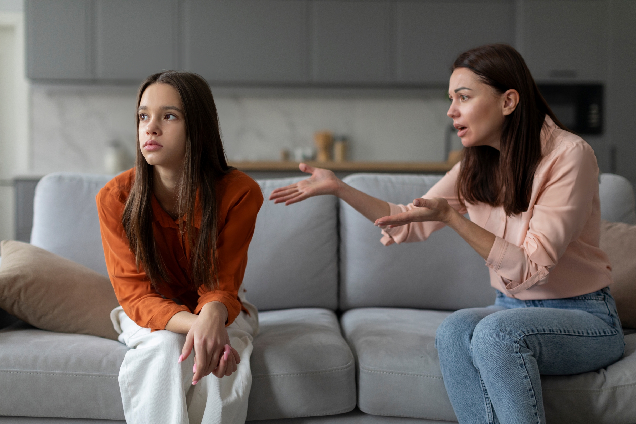 come affrontare l'adolescenza di una figlia